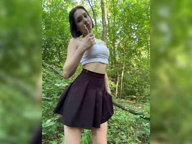 live amateur cam BabyDarii