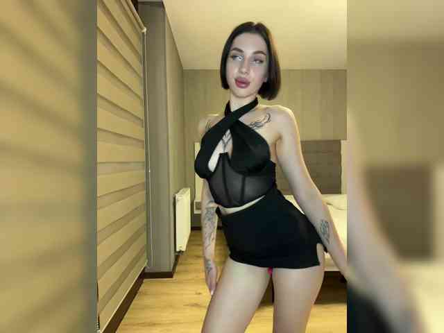 naked live chat BabyDarii
