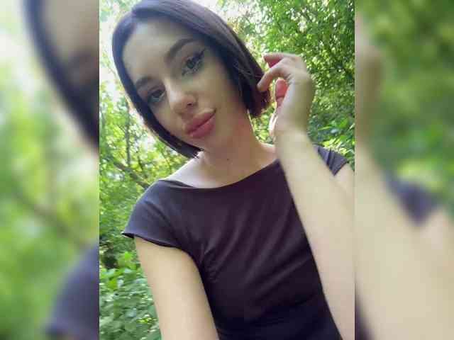 online nude chat room BabyDarii