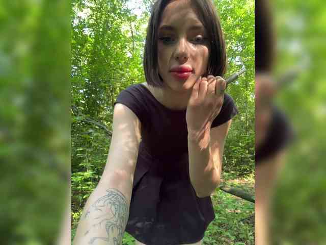 live cam feed BabyDarii