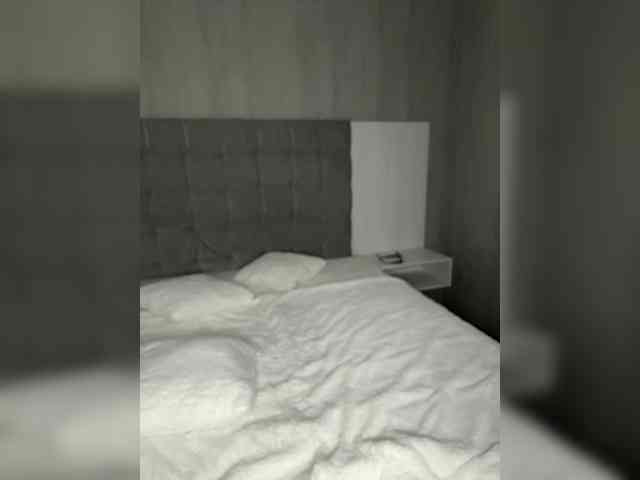 BabyDarii webcam