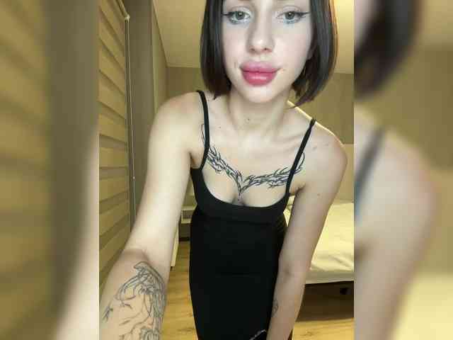 BabyDarii webcam