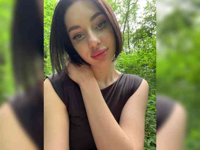 free adult chat BabyDarii