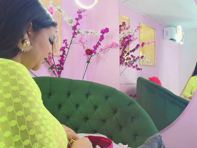 almendraevans webcam