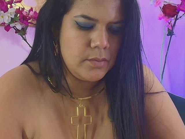  almendraevans chat room