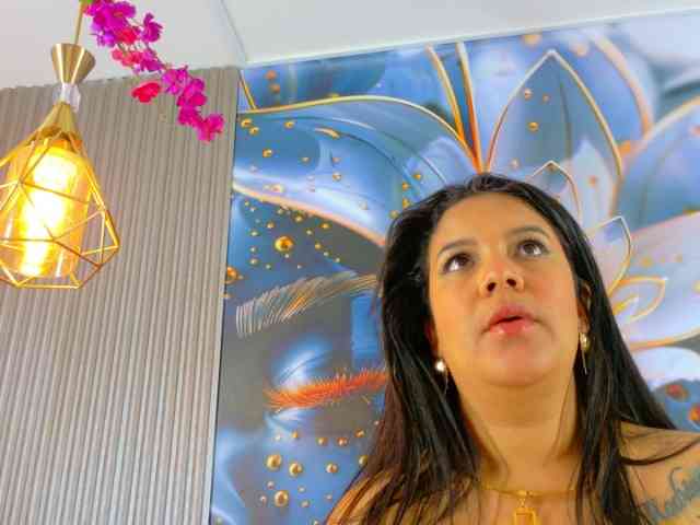 almendraevans webcam