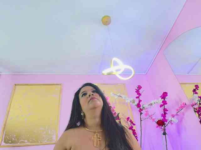 almendraevans webcam