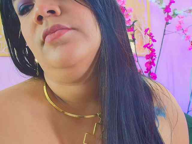 almendraevans webcam