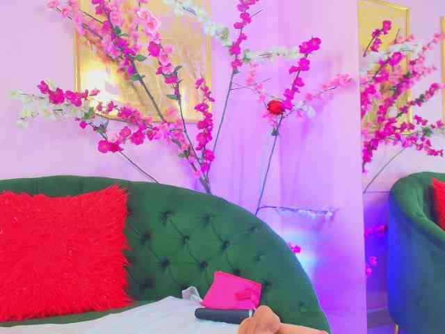 almendraevans webcam