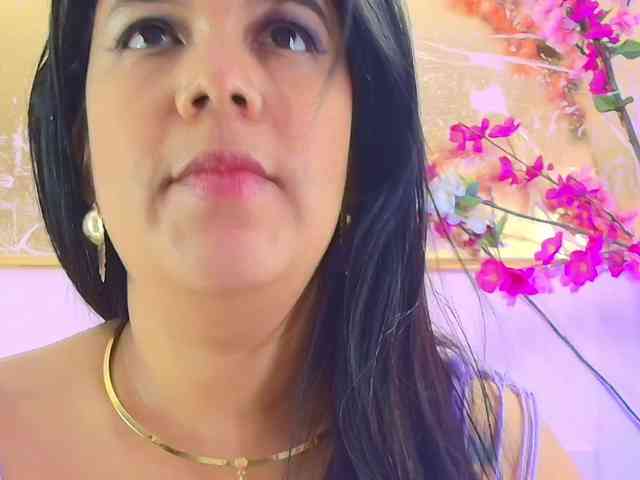 almendraevans almendraevans