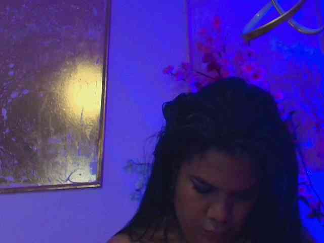 almendraevans webcam