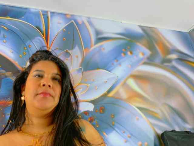 almendraevans webcam