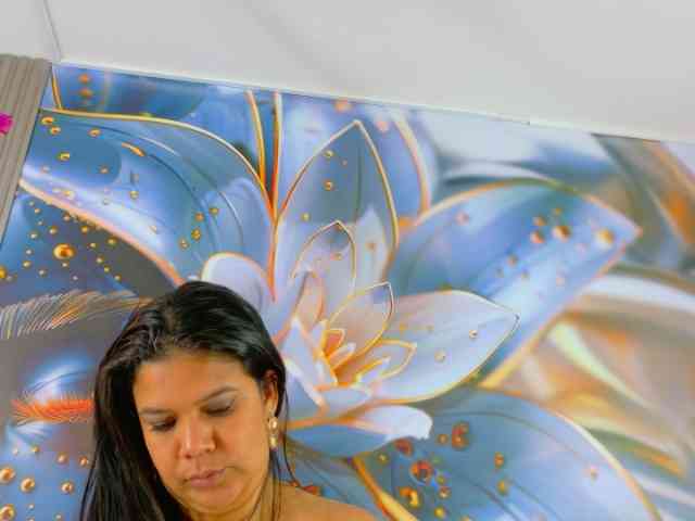 almendraevans webcam