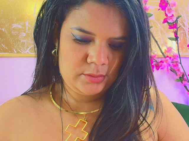 almendraevans webcam