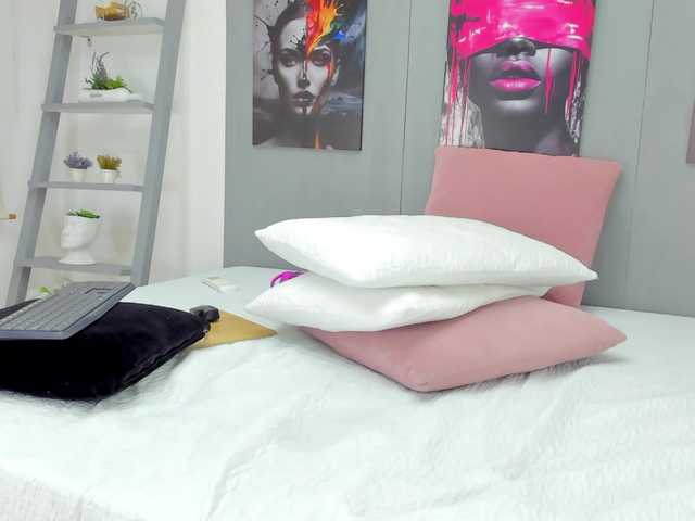 geema's BongaCams show and profile