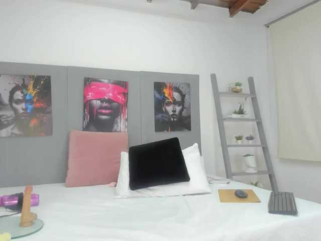 geema's BongaCams show and profile