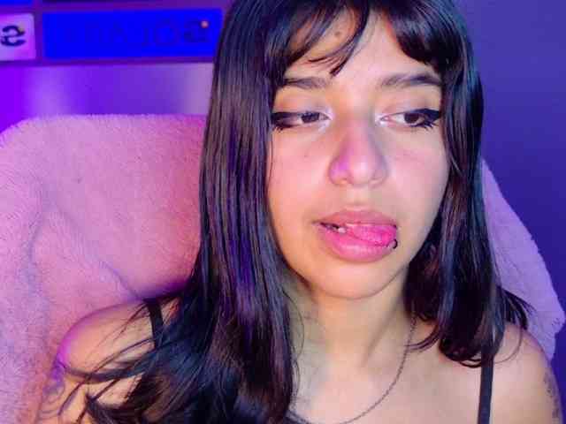 UnderBaby webcam