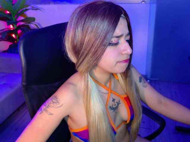 UnderBaby webcam