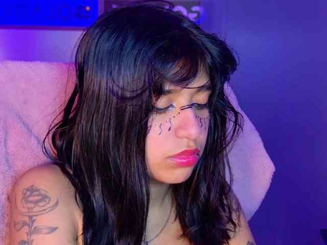 UnderBaby webcam