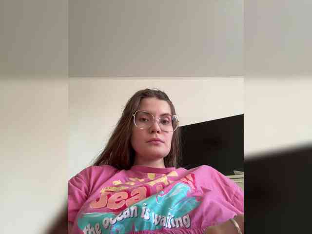 angelicGlasha webcam