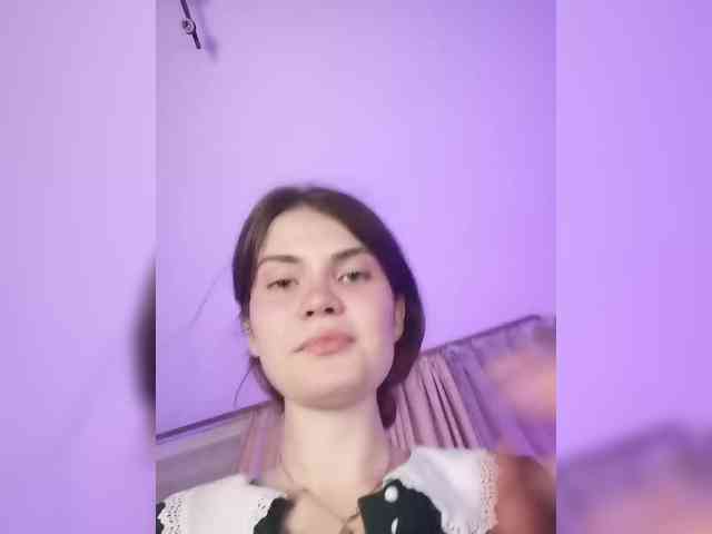 angelicGlasha webcam