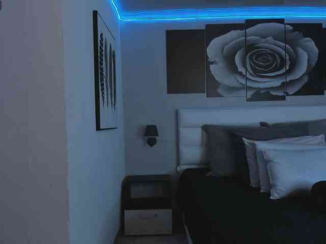 lana-chavez webcam