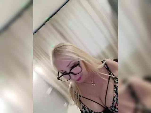 hidden sex webcam SheilaSweetney
