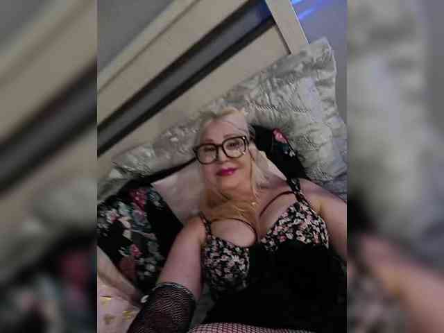 hidden sex webcam SheilaSweetney