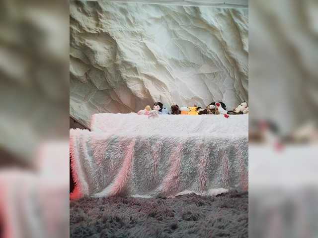 Alisa21-1's BongaCams show and profile