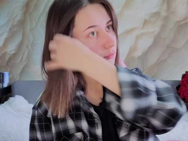 Alisa21-1's BongaCams show and profile