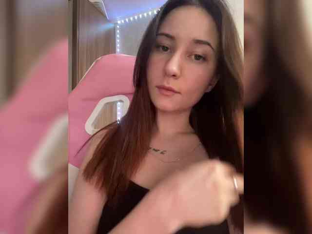 Alisa21-1 Live Webcam on BongaCams