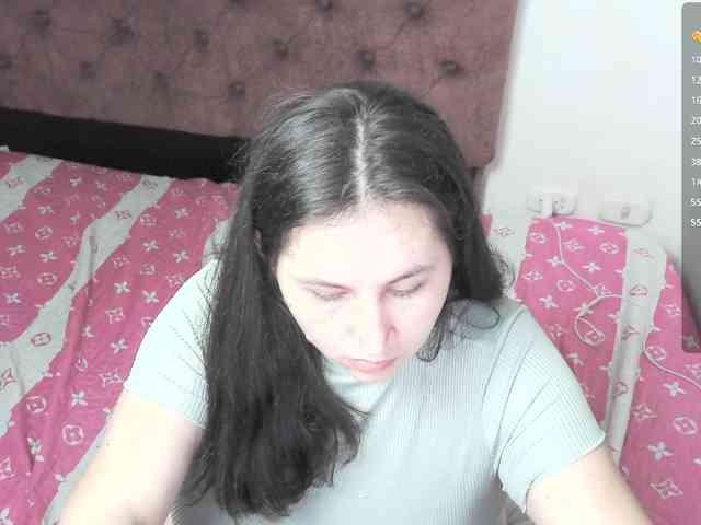 victoria121 webcam