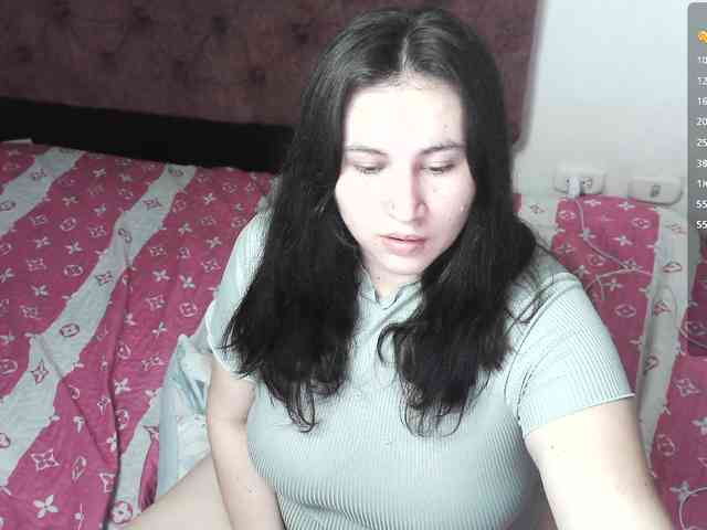 victoria121 webcam