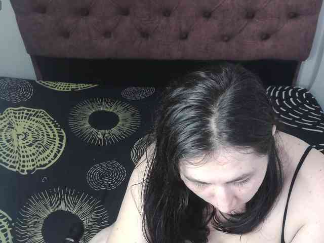victoria121 webcam