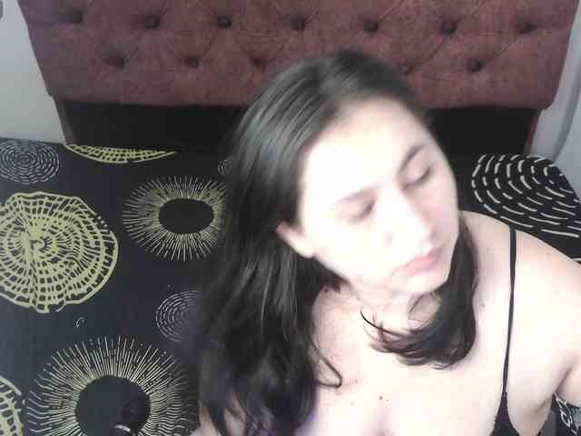 victoria121 webcam