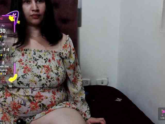 victoria121 webcam