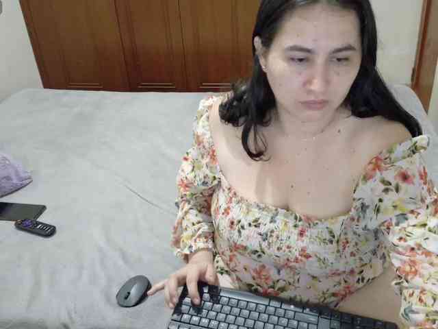 victoria121 victoria121