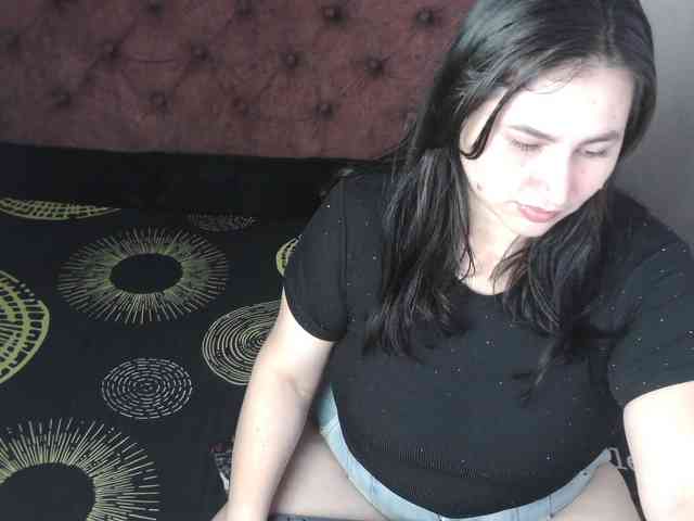 victoria121 webcam
