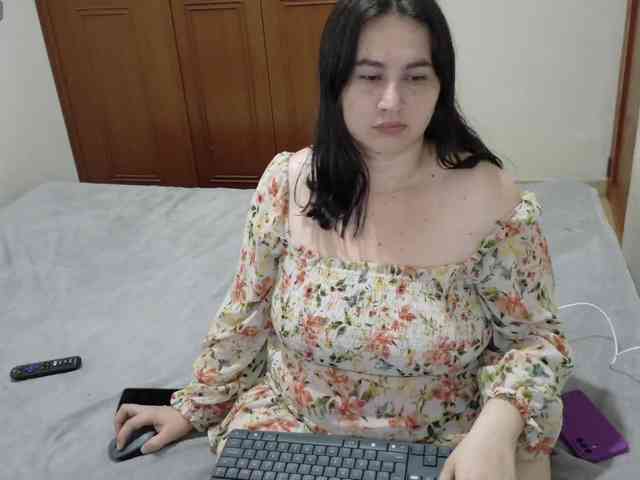 victoria121 webcam