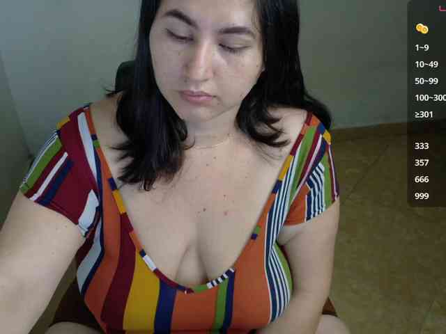 victoria121 webcam