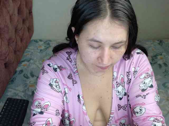 victoria121 webcam
