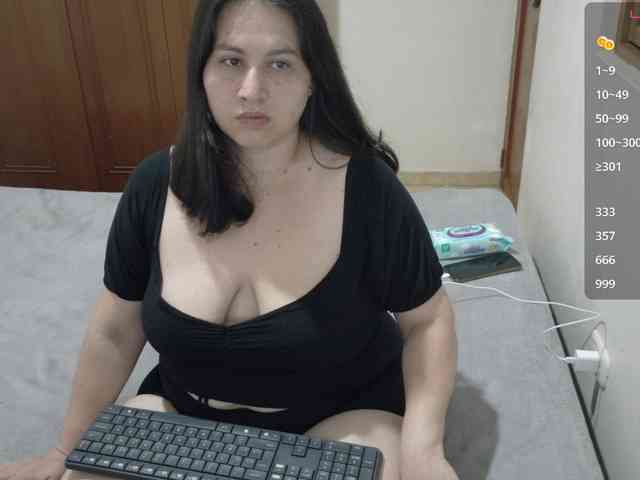 victoria121 victoria121