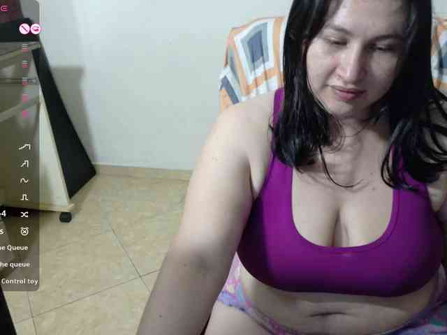 victoria121 webcam