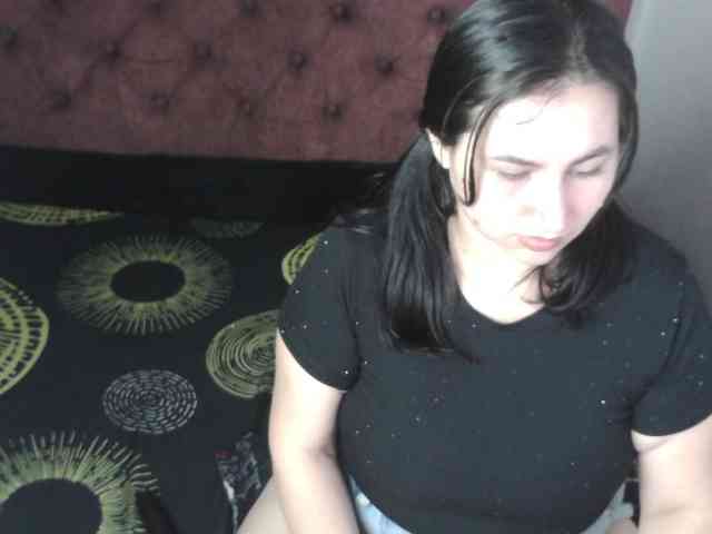 victoria121 webcam