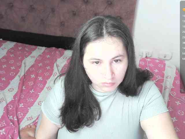 victoria121 webcam