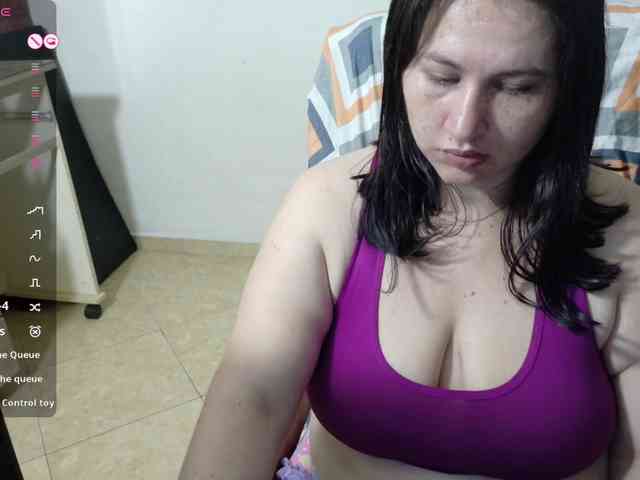 victoria121 webcam