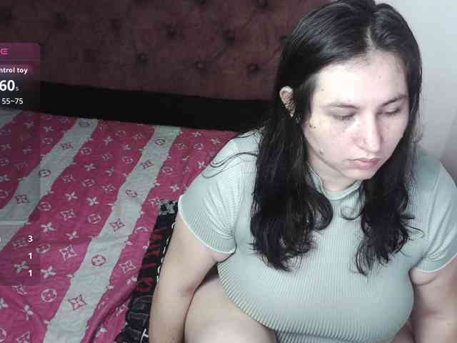victoria121 webcam