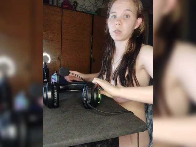 Kisa-malaya's BongaCams show and profile