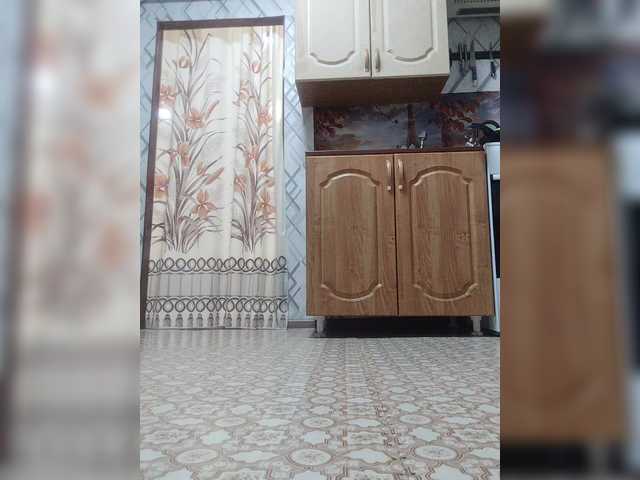 Kisa-malaya's BongaCams show and profile