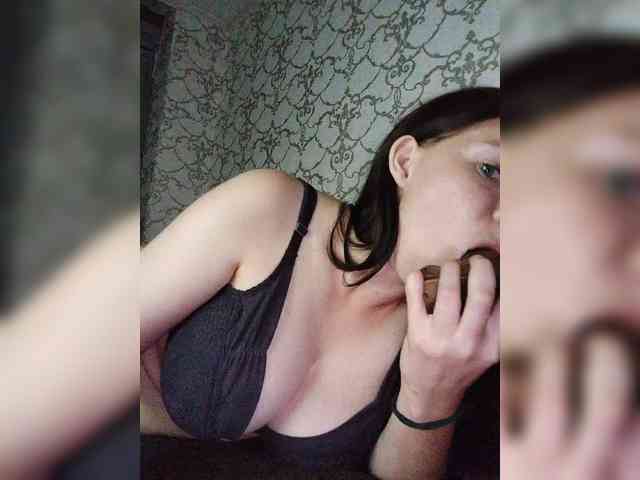 live nude webcam Kisa-malaya
